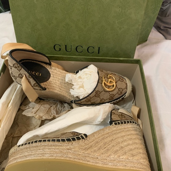 Gucci matelasse espadrilles New in box size 39 - Picture 5 of 5
